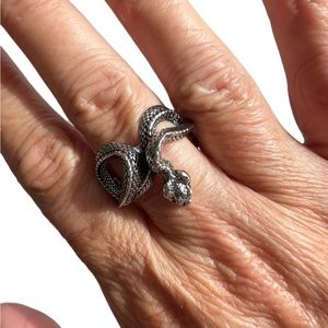 Silver and Black Viper Snake Design Cuff Ring